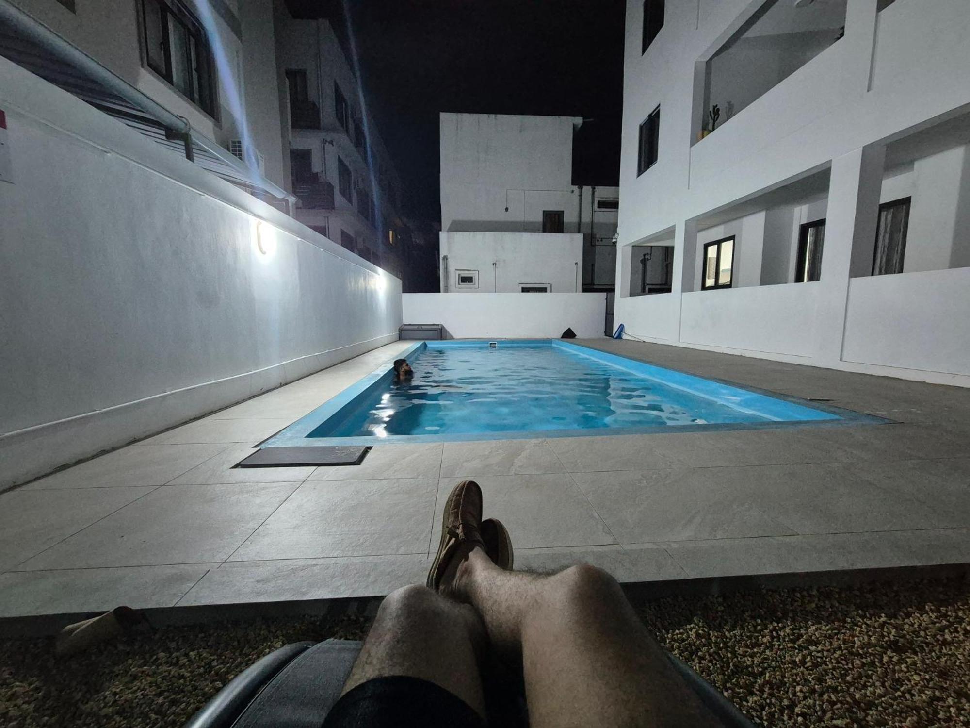 Skyview Apartment- Rooftop Penthouse With Sunset & Sea Views Flic en Flac Exterior photo